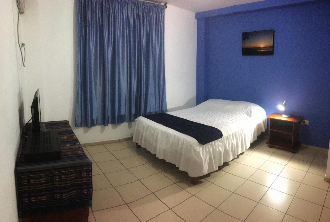 Hostal Albatros Manta Extérieur photo
